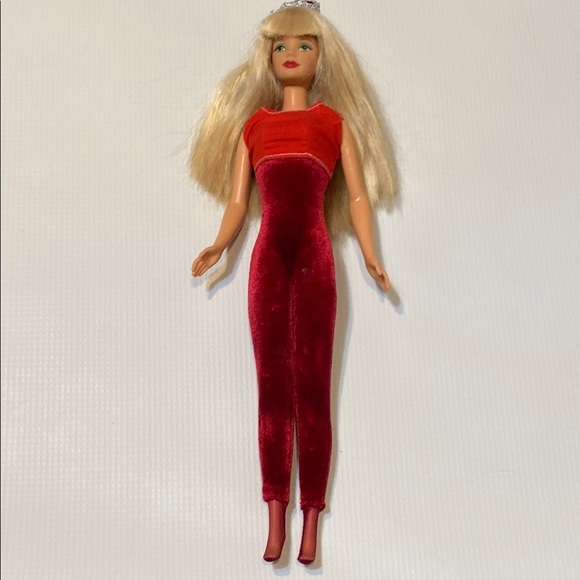 Vintage 1991 Mattel Red Velvet Barbie Doll with Accessories - Picture 7 of 7